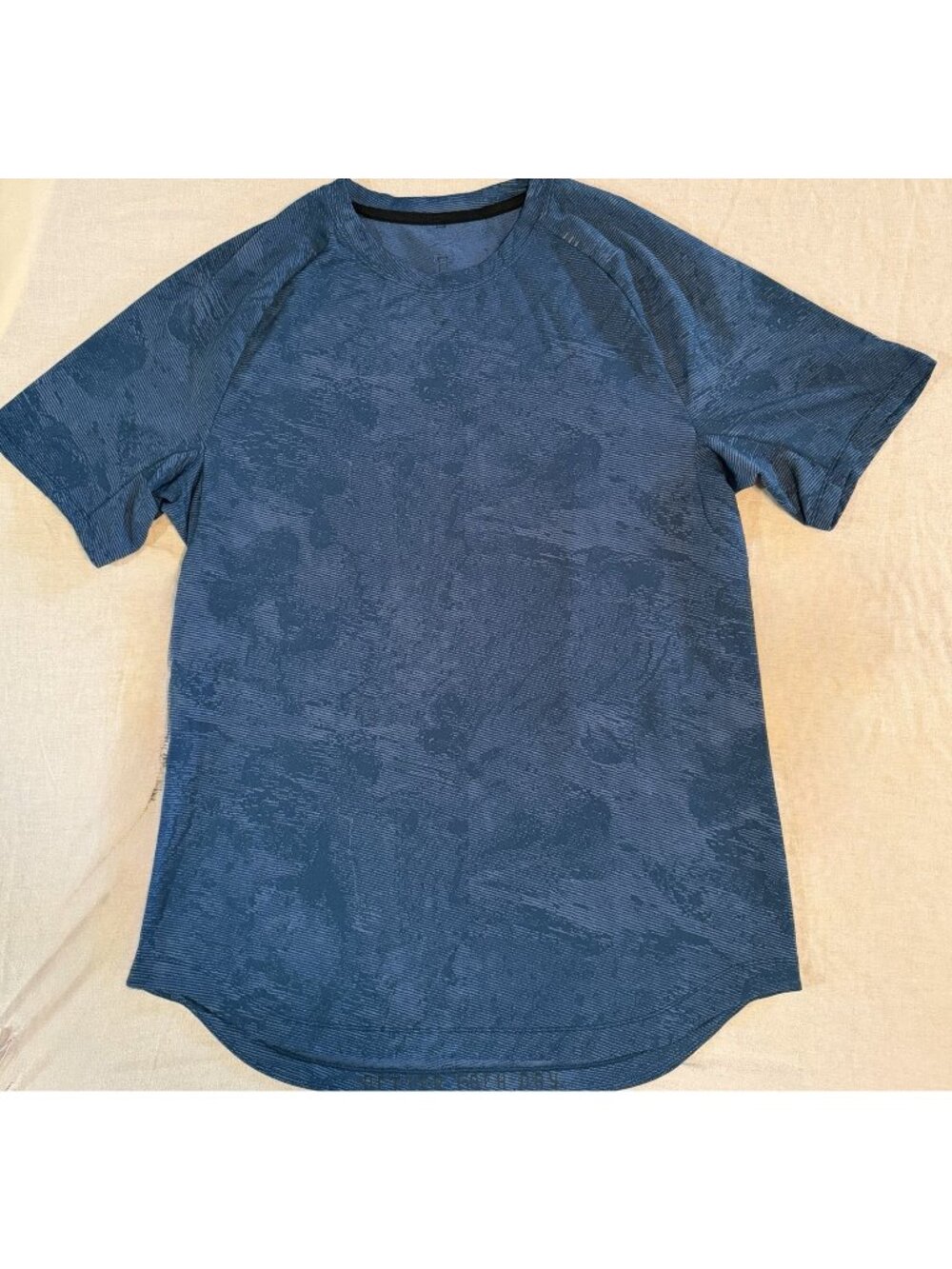 Lululemon Metal Vent Tech Breathe Shirt Mens M Teal Camo Better Each Day Curved
